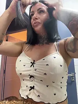 YasmimBrasil online show from March 24, 7:13 am