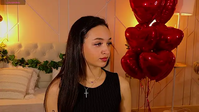 Lolly Neal online show from February 10, 4:38 am