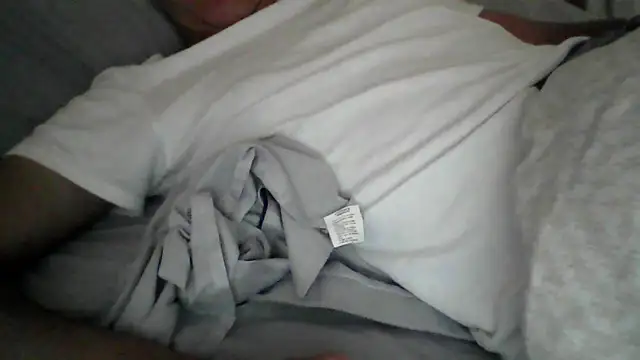 Snapshot of Estebitan_vm chatting on September 19, 2:18 pm Estebitan vm online show from September 19, 2:18 pm