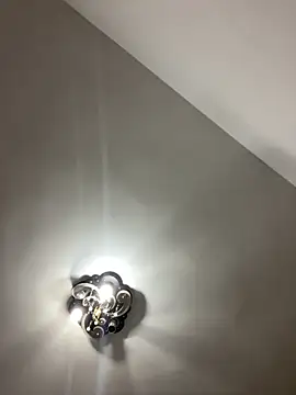 yzabell18 online show from September 23, 3:31 am