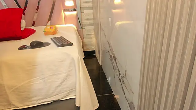 ebony priincess online show from January 14, 1:33 am