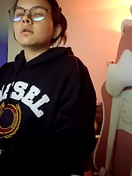 azumiichan online show from November 28, 12:13 am