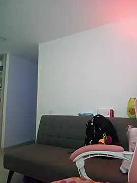 Snapshot of azumiichan chatting on January 15, 12:04 am azumiichan online show from January 15, 12:04 am