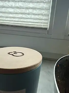 Snapshot of xxtwinkxxx chatting on February 1, 3:32 pm xxtwinkxxx online show from February 1, 3:32 pm