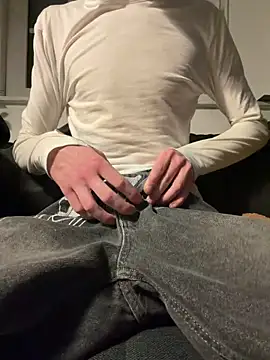 Snapshot of xxtwinkxxx chatting on February 9, 11:20 pm xxtwinkxxx online show from February 9, 11:20 pm