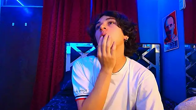 Luke Howland online show from February 26, 3:53 am