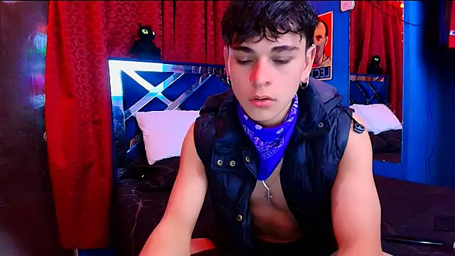 Luke Howland online show from February 20, 2:41 am