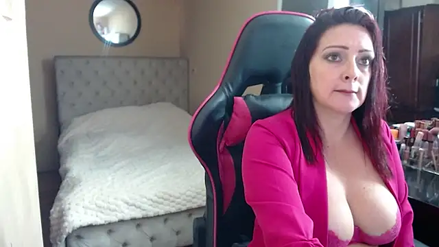 Snapshot of Carol_Scottt chatting on June 27, 8:36 pm Carol Scottt online show from June 27, 8:36 pm