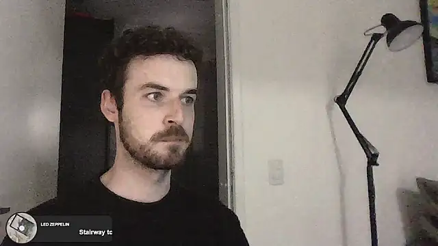 Snapshot of sexxxsutra chatting on January 31, 9:37 pm sexxxsutra online show from January 31, 9:37 pm