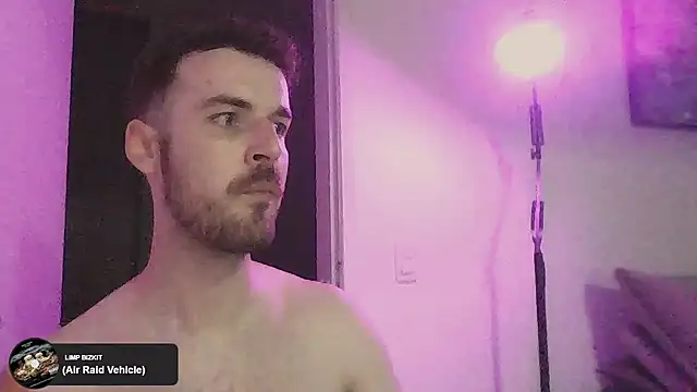 Snapshot of sexxxsutra chatting on February 10, 12:19 am sexxxsutra online show from February 10, 12:19 am