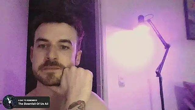 Snapshot of sexxxsutra chatting on February 24, 11:09 pm sexxxsutra online show from February 24, 11:09 pm