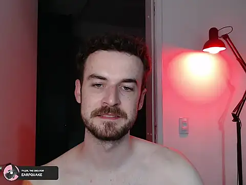 Snapshot of sexxxsutra chatting on March 1, 11:47 pm sexxxsutra online show from March 1, 11:47 pm