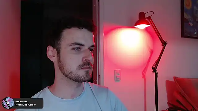 Snapshot of sexxxsutra chatting on March 5, 11:38 pm sexxxsutra online show from March 5, 11:38 pm