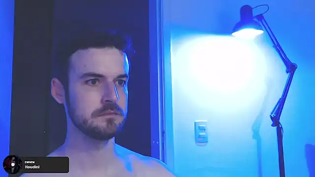 Snapshot of sexxxsutra chatting on March 14, 10:27 pm sexxxsutra online show from March 14, 10:27 pm