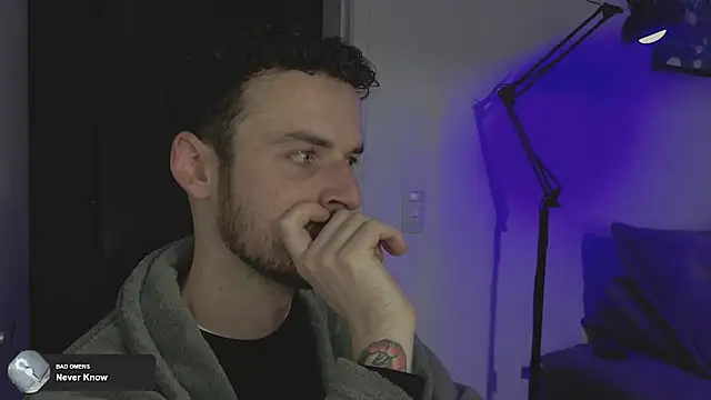 Snapshot of sexxxsutra chatting on October 8, 11:13 pm sexxxsutra online show from October 8, 11:13 pm