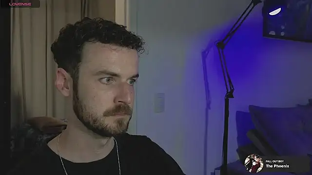 Snapshot of sexxxsutra chatting on November 25, 10:43 pm sexxxsutra online show from November 25, 10:43 pm