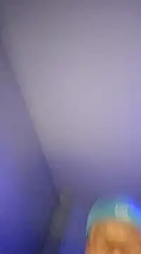 McdyllanXX online show from February 14, 5:03 pm