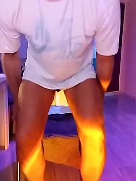 McdyllanXX online show from September 9, 5:34 pm