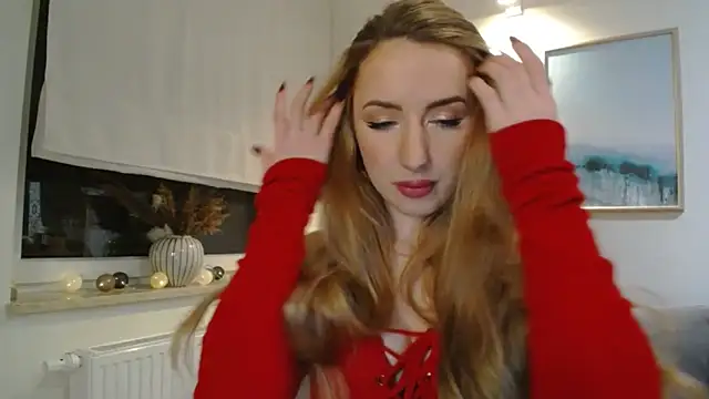 JulietteDiamond online show from March 6, 7:32 pm