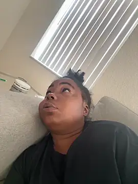 JCCaramelbarbie1 online show from September 14, 2:38 pm