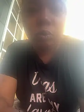 Snapshot of JCCaramelbarbie1 chatting on June 7, 11:58 am JCCaramelbarbie1 online show from June 7, 11:58 am