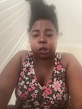 Snapshot of JCCaramelbarbie1 chatting on July 9, 1:26 pm JCCaramelbarbie1 online show from July 9, 1:26 pm