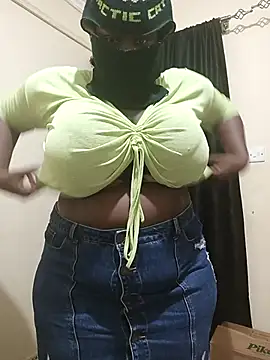 Snapshot of Sexy_girlass chatting on November 2, 7:16 pm Sexy girlass online show from November 2, 7:16 pm