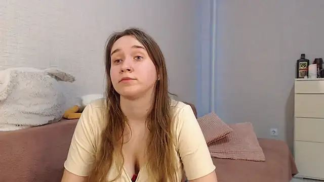 lovely hayley online show from March 1, 11:37 pm