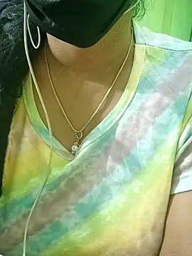 Snapshot of Aishu-tamil09 chatting on February 13, 8:13 pm Aishu-tamil09 online show from February 13, 8:13 pm