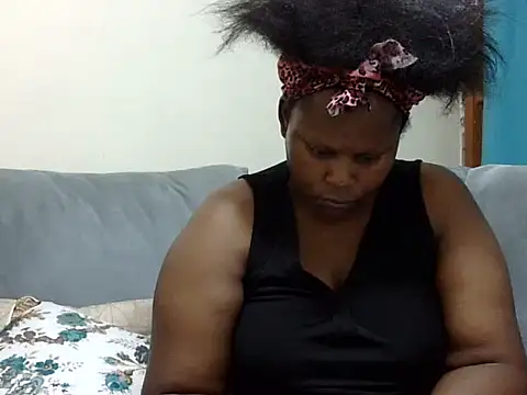 Snapshot of Pretty_lilly02 chatting on May 12, 4:09 am Pretty lilly02 online show from May 12, 4:09 am