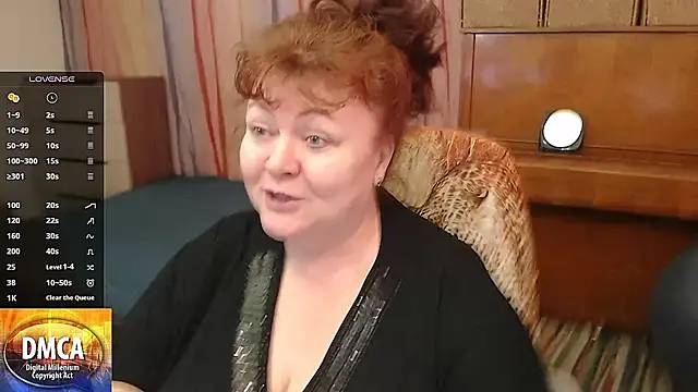 Snapshot of RoseRed69 chatting on February 7, 5:10 am RoseRed69 online show from February 7, 5:10 am