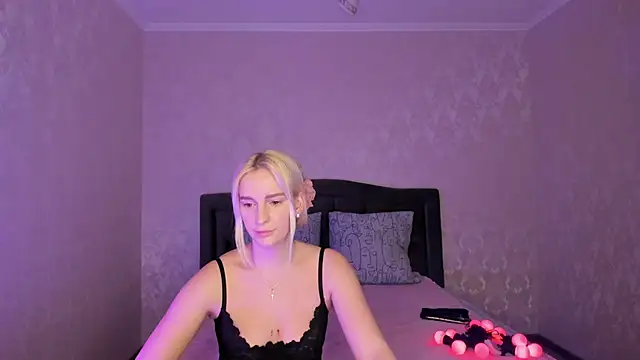 Amanda054 online show from February 23, 6:01 pm