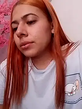 Snapshot of caro_sweett chatting on January 25, 6:46 pm caro sweett online show from January 25, 6:46 pm