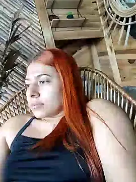 Snapshot of caro_sweett chatting on February 14, 8:05 pm caro sweett online show from February 14, 8:05 pm