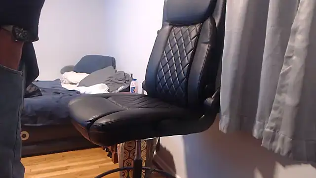 Snapshot of flexingplexico chatting on February 20, 1:57 am flexingplexico online show from February 20, 1:57 am