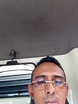 paisa233 online show from January 7, 8:11 pm