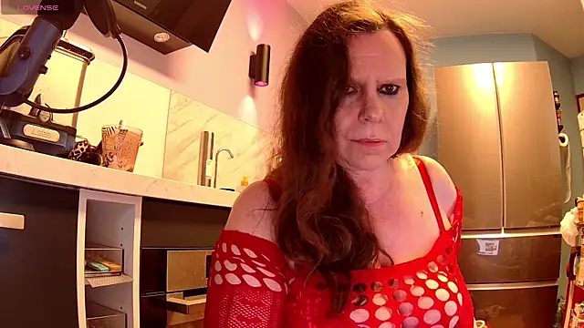 Endrocleia online show from June 10, 11:35 pm
