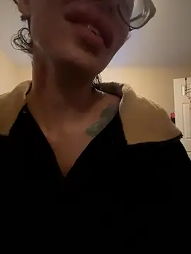 myloveforyouu online show from January 9, 2:42 pm