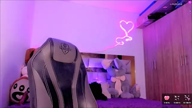 Lucidollts  online show from February 7, 8:55 am