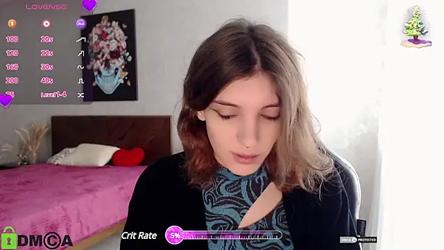 Snapshot of CherryBloom777 chatting on December 10, 10:38 am CherryBloom777 online show from December 10, 10:38 am