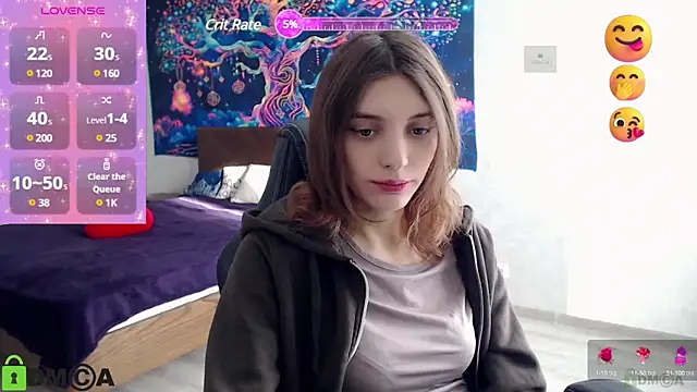 Snapshot of CherryBloom777 chatting on February 22, 7:23 am CherryBloom777 online show from February 22, 7:23 am