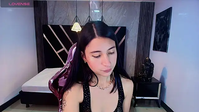 Snapshot of lizzyluk_ch chatting on February 13, 5:11 pm lizzyluk ch online show from February 13, 5:11 pm