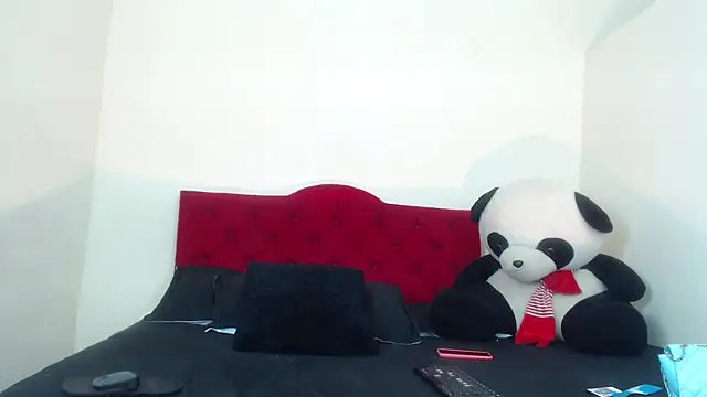 Snapshot of Luluu_08 chatting on March 8, 8:35 pm Luluu 08 online show from March 8, 8:35 pm