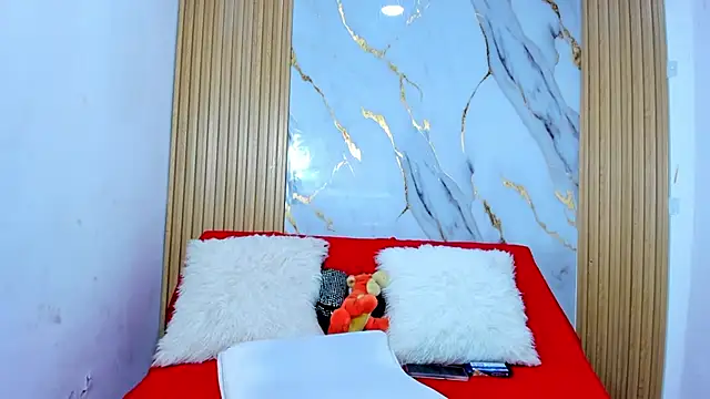 Luluu 08 online show from April 9, 2:44 pm