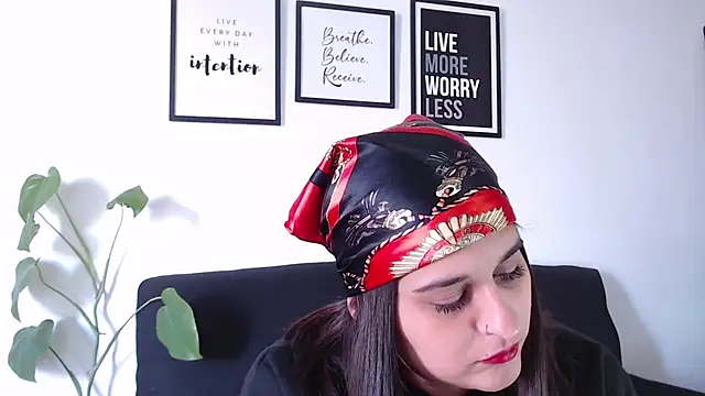 nathcollyns online show from November 11, 6:08 pm