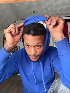 Snapshot of rayyymack chatting on February 23, 3:09 pm rayyymack online show from February 23, 3:09 pm