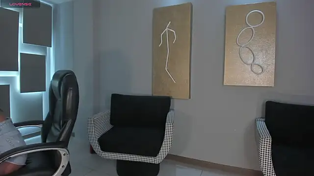 ArianaDumont online show from February 12, 11:38 am