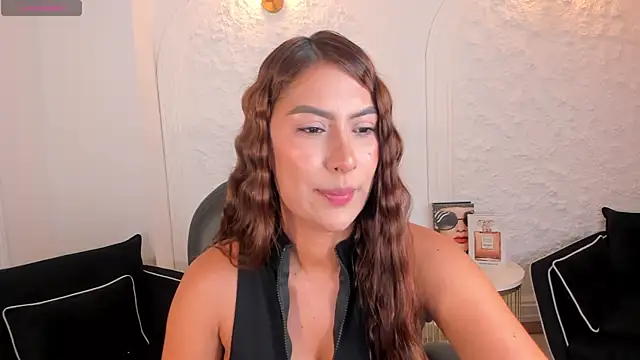 Snapshot of ArianaDumont chatting on July 8, 11:26 am ArianaDumont online show from July 8, 11:26 am