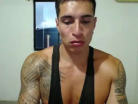 Snapshot of jack_pergurtson01 chatting on May 17, 10:50 pm jack pergurtson01 online show from May 17, 10:50 pm