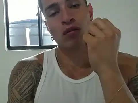 Snapshot of jack_pergurtson01 chatting on May 29, 4:49 pm jack pergurtson01 online show from May 29, 4:49 pm